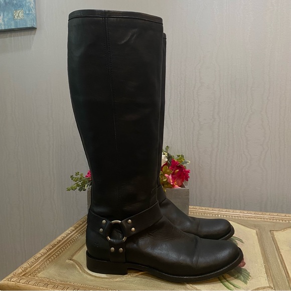 Frye Phillip Tall Black Leather Boots Back Zip Moto Equestrian Harness Sz 9.5 - Picture 3 of 16